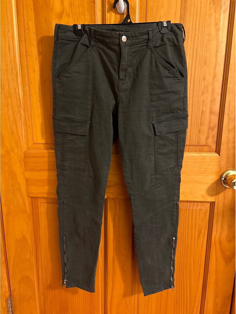 Y2K Utility J Brand Houlihan Distressed Caledon Dark Gray Size 30 Cargo Pants
